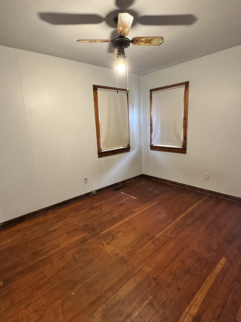 706 6th Avenue Property Photo 9