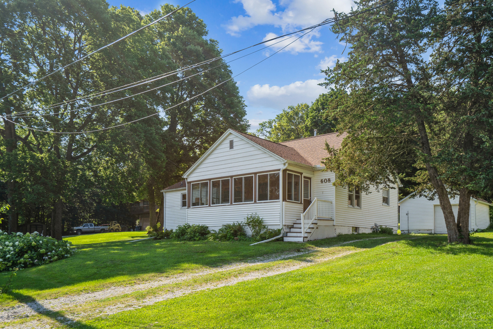608 3rd Avenue Property Photo 1