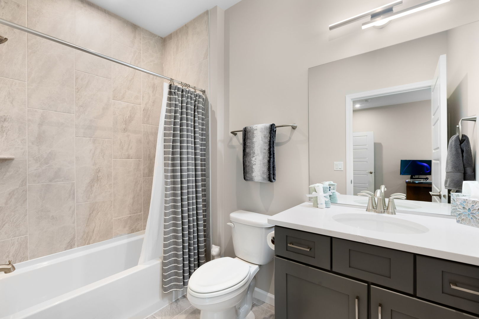 3233 Lincoln Prairie Boulevard Property Photo 31