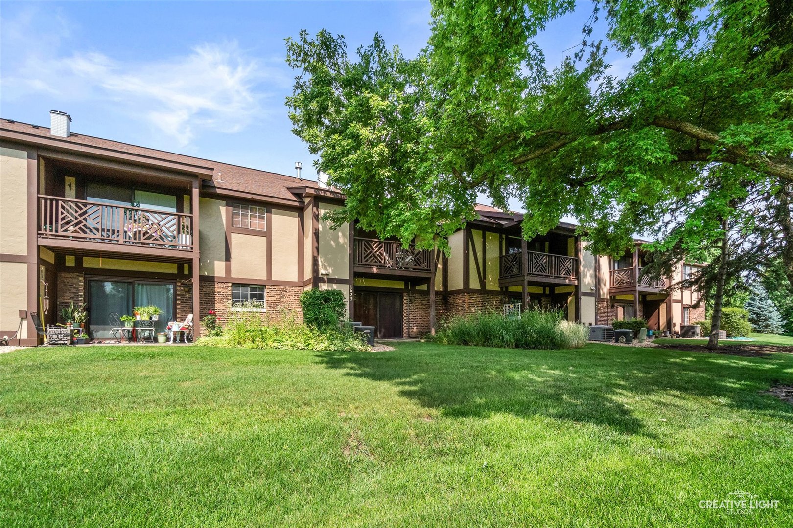 1623 Salisbury Court C Property Photo 17