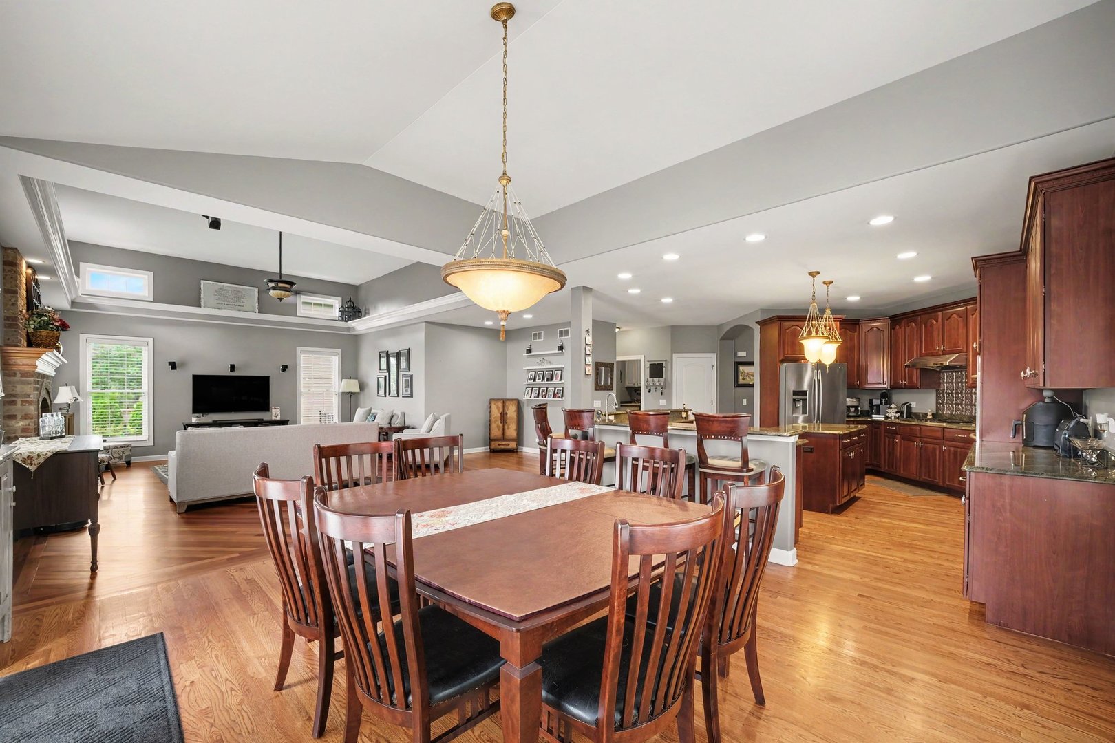 430 Pheasant Hill Drive Property Photo 12