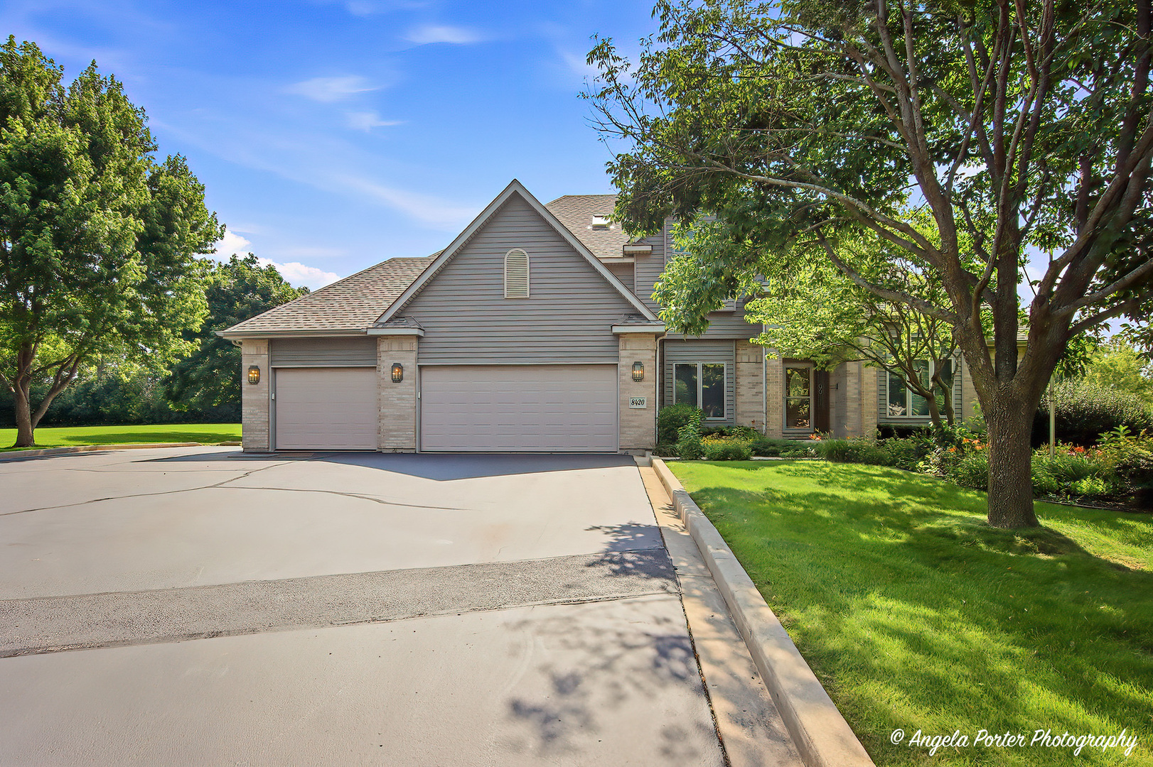 8420 Saint Moritz Drive Property Photo 1
