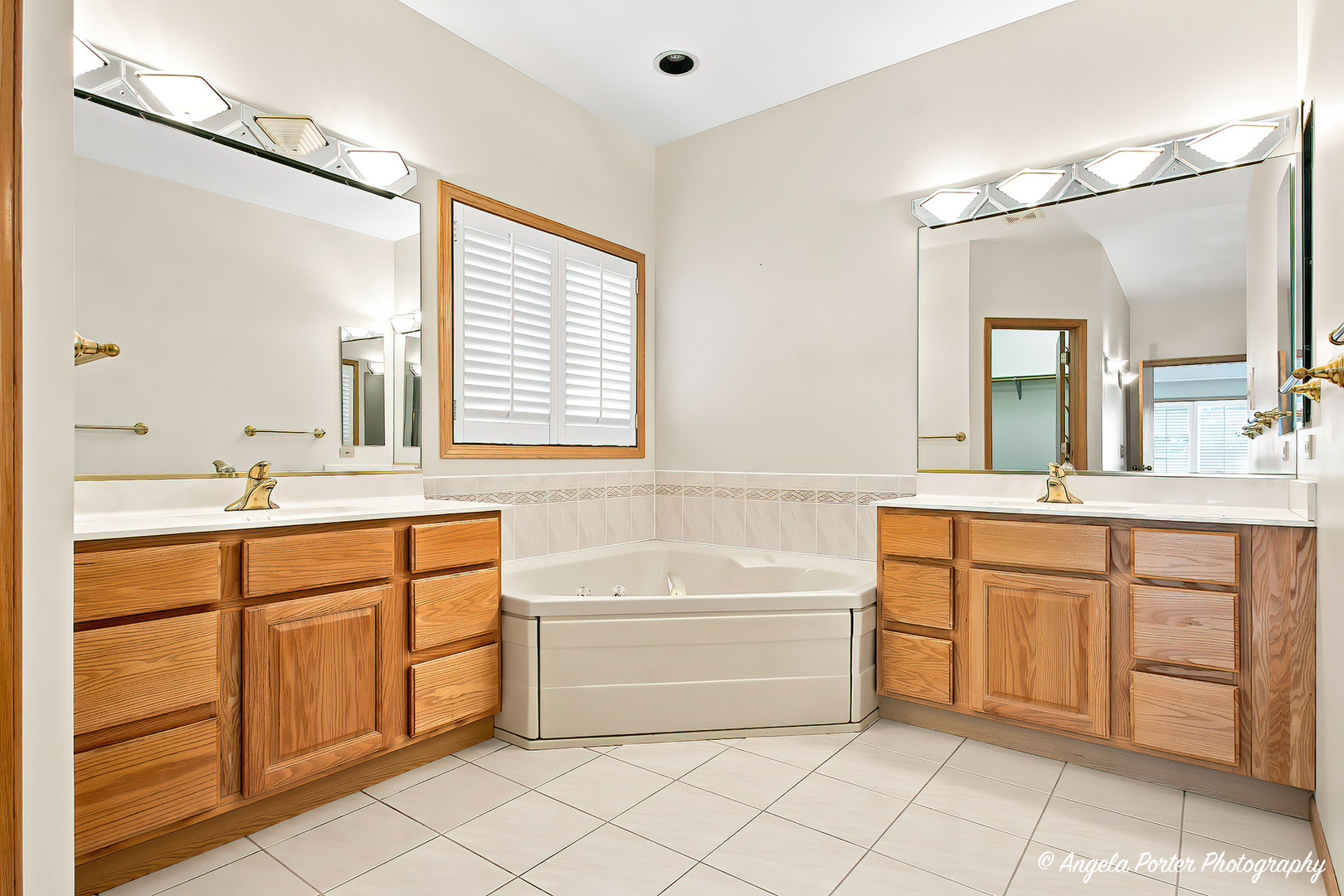 8420 Saint Moritz Drive Property Photo 13