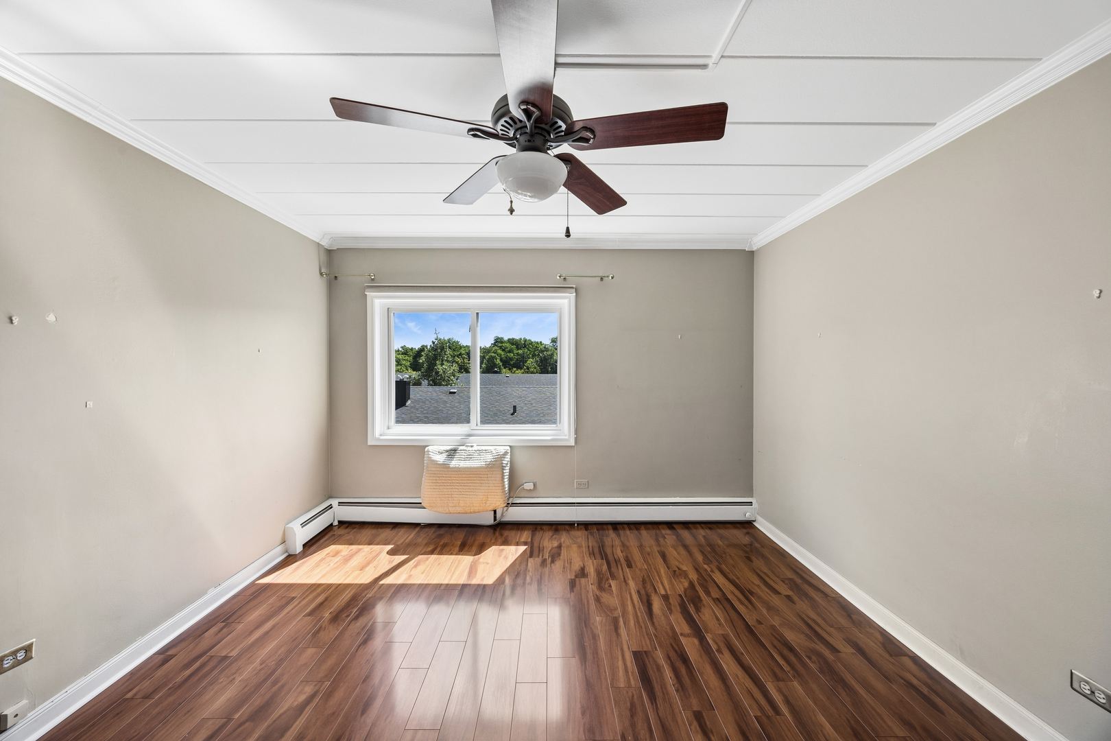 1139 Leavitt Avenue 305 Property Photo 11