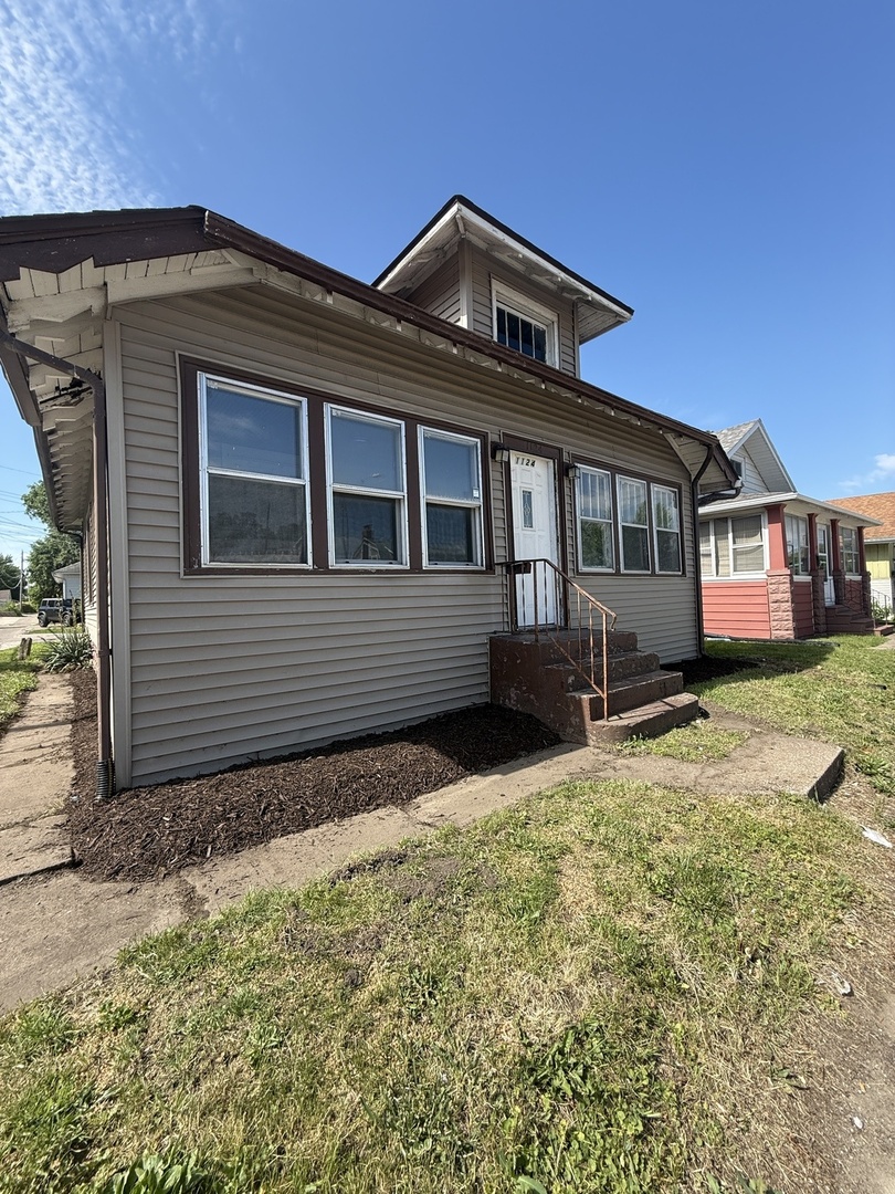 1124 18th Avenue Property Photo 2
