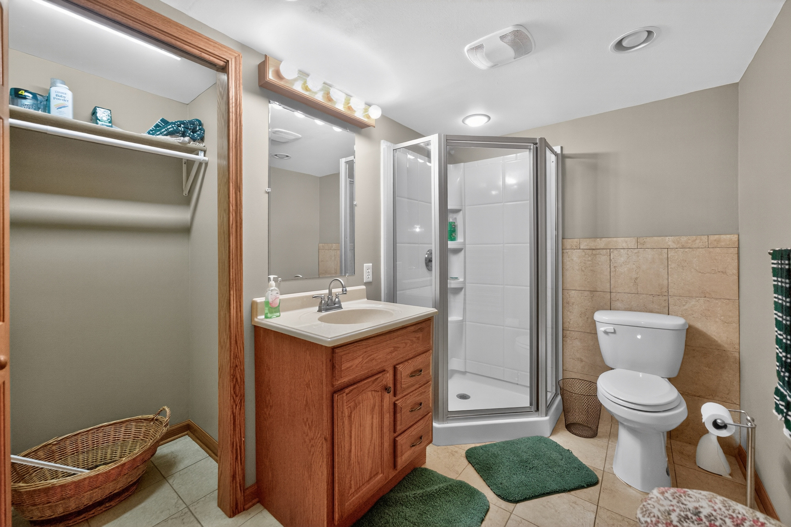 1811 Park Avenue Property Photo 28