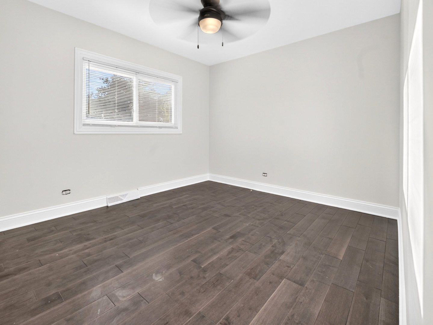 800 Ridgemoor Drive Property Photo 15