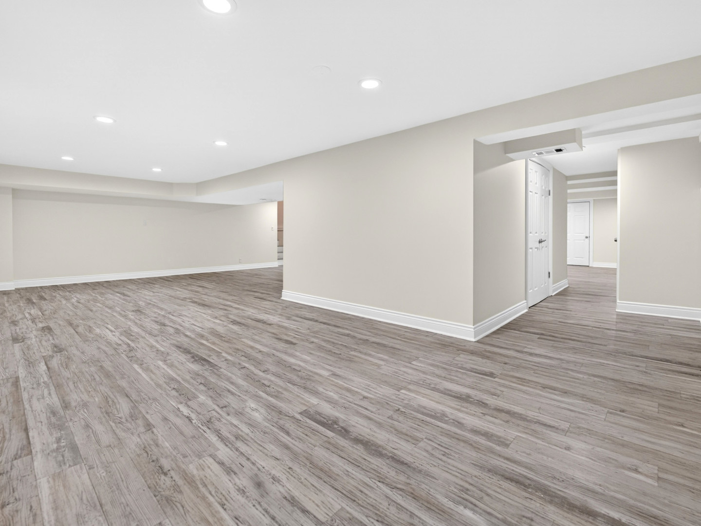 800 Ridgemoor Drive Property Photo 23