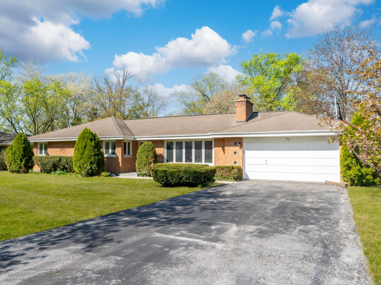 404 Tomah Avenue Property Photo 1