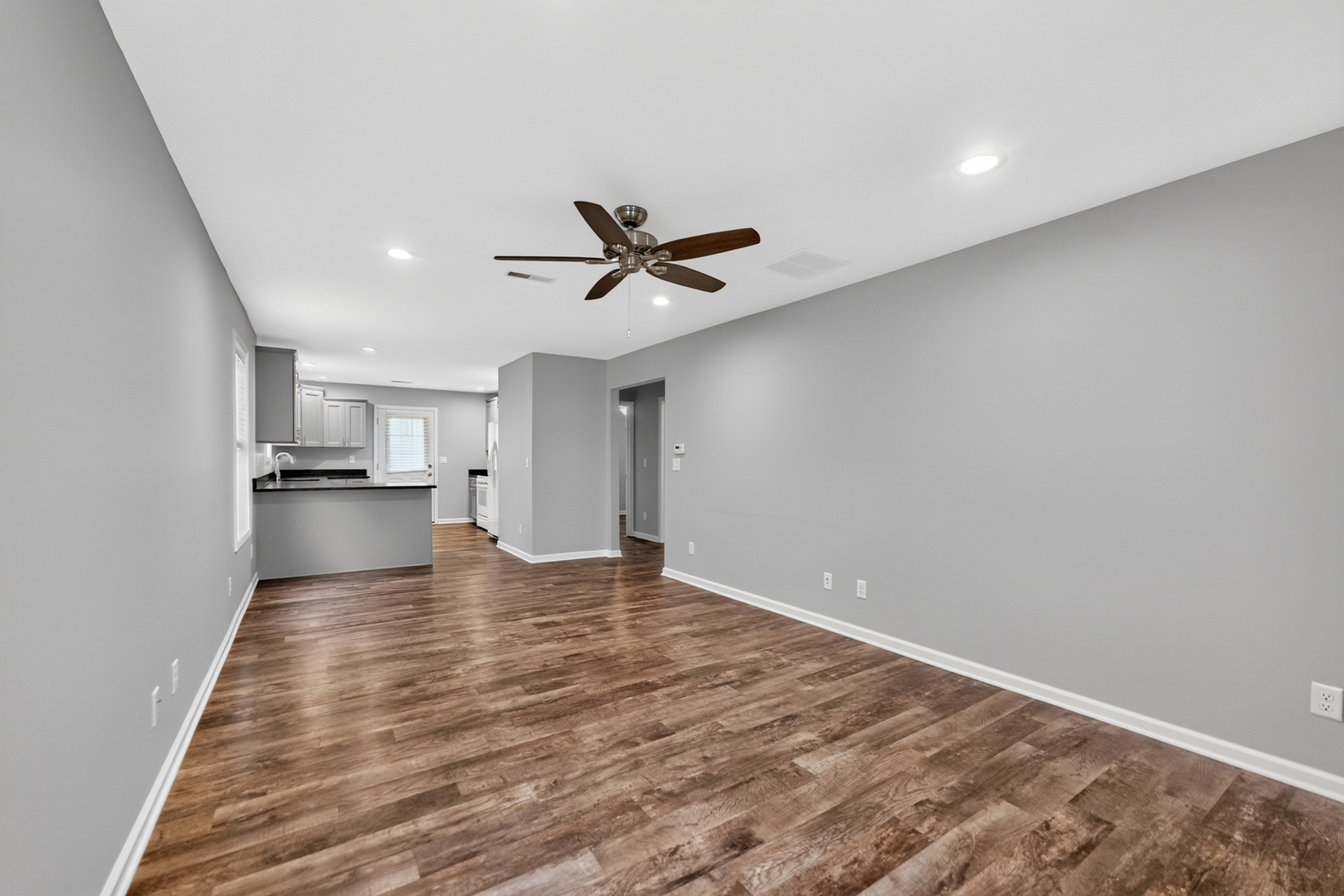 1503 Eadens Place Property Photo 5