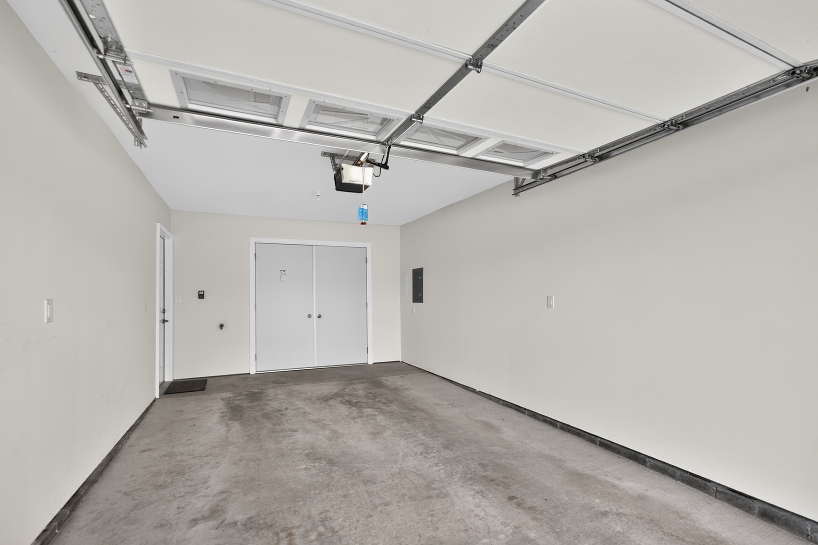 1503 Eadens Place Property Photo 27