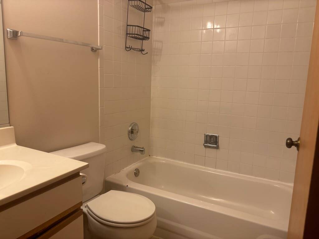 1209 Orleans Drive Property Photo 9