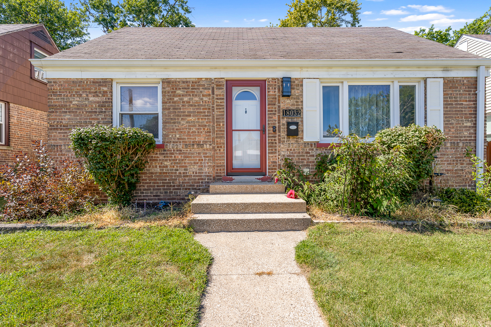 18032 Commercial Avenue Property Photo 2
