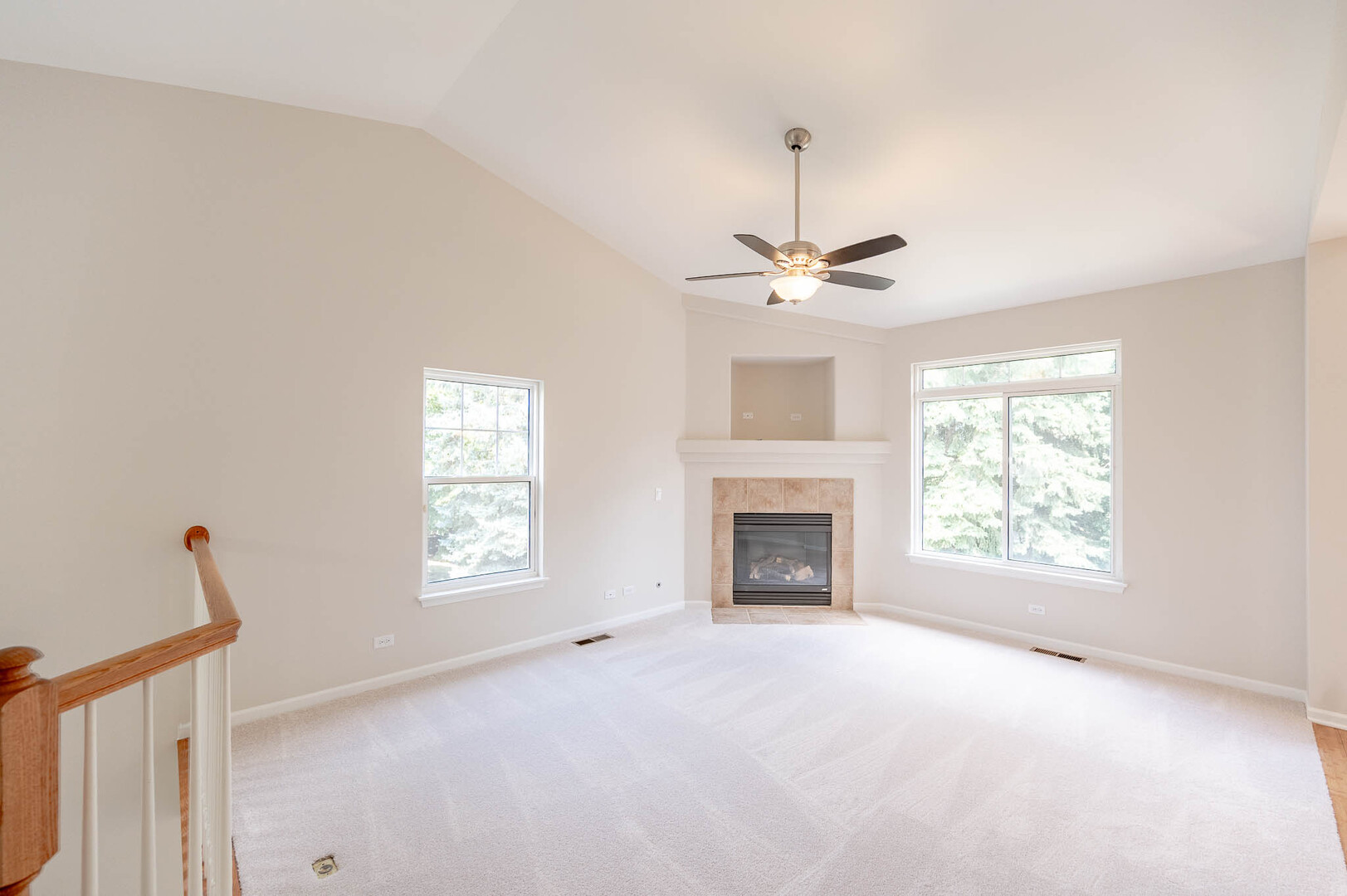 3325 Rosecroft Lane Property Photo 2