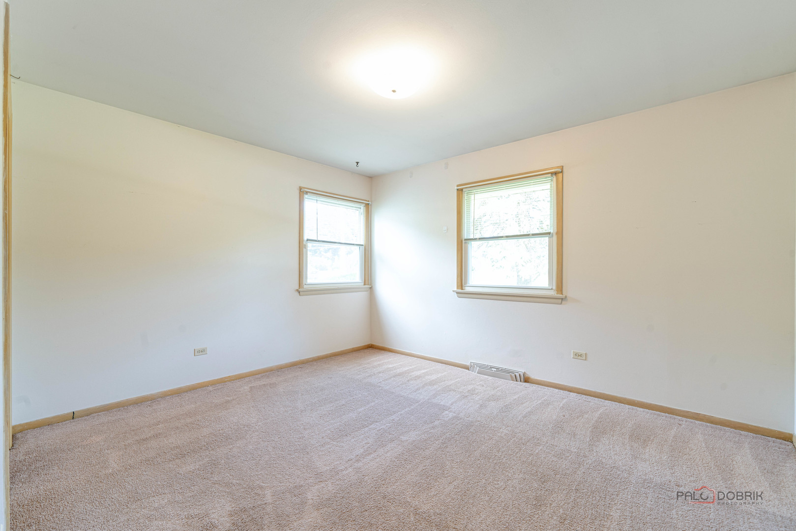 3615 Grandmore Avenue Property Photo 13