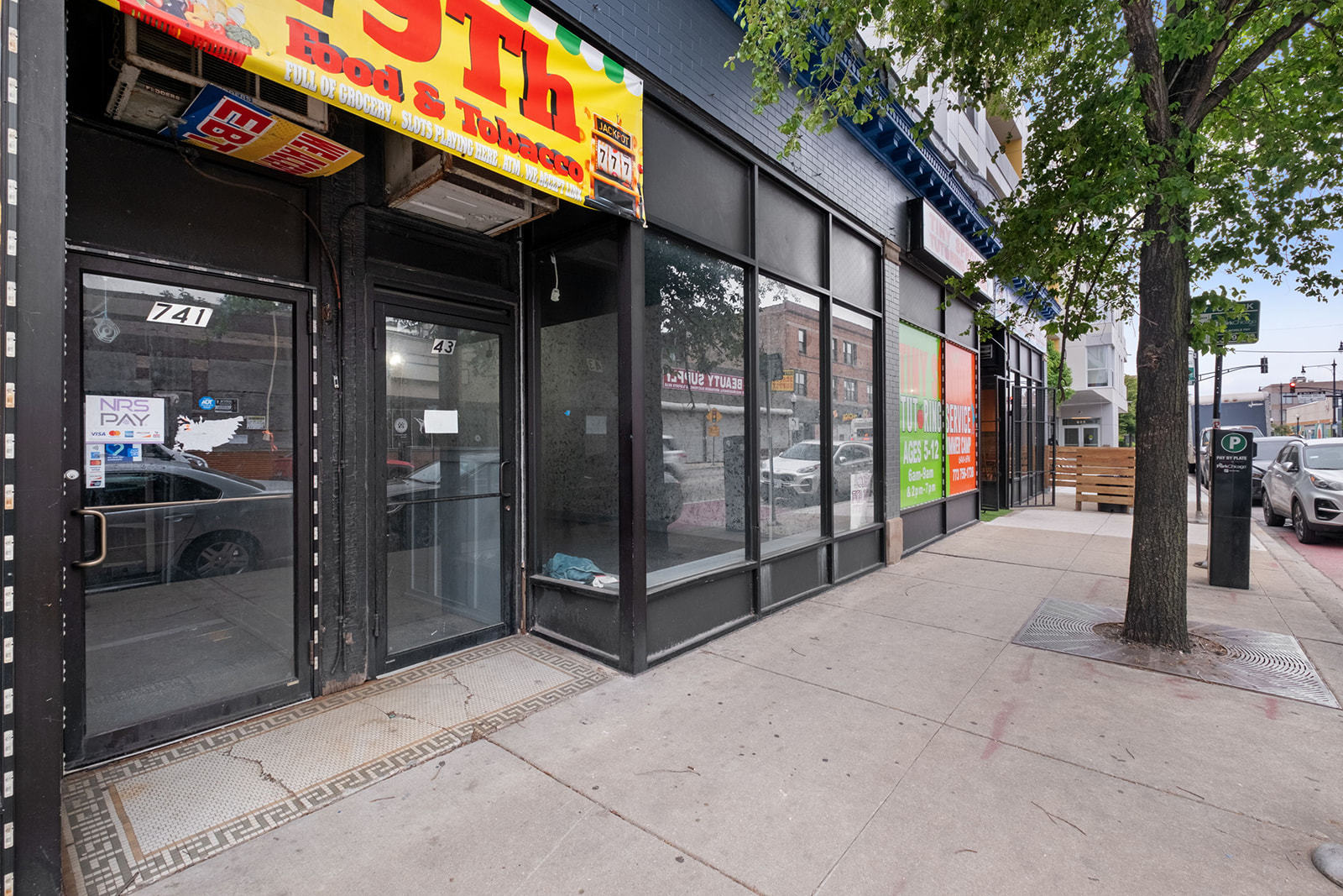 741 W 79th Street Property Photo 4