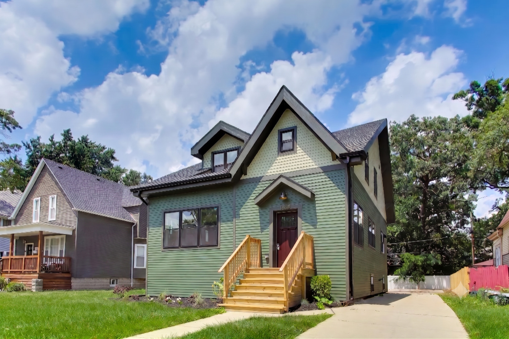 1632 W 100th Place Property Photo 1