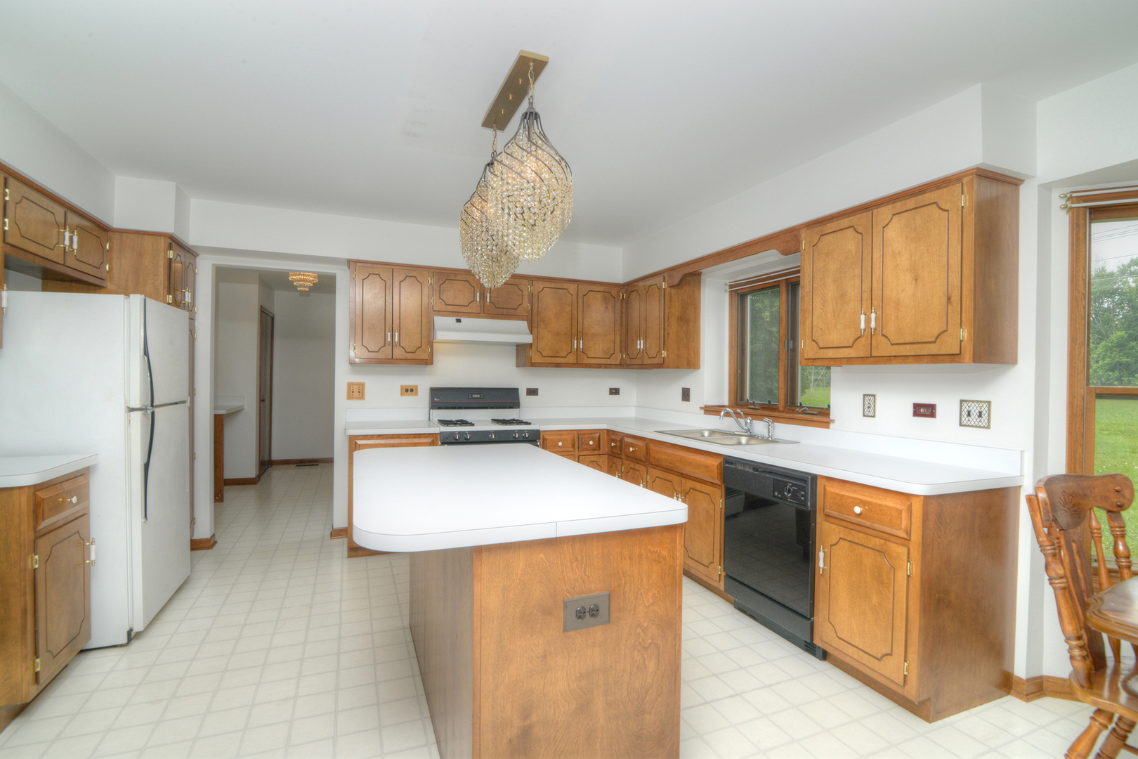 650 Lavina Court Property Photo 10