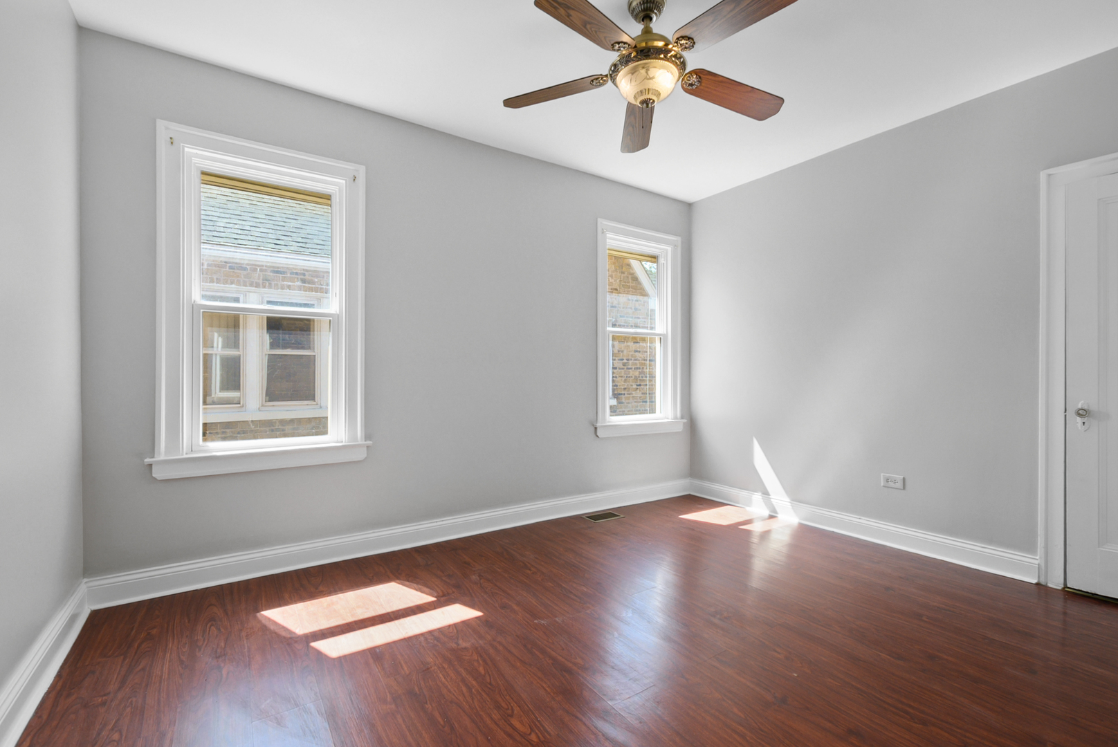 2333 120th Street Property Photo 7