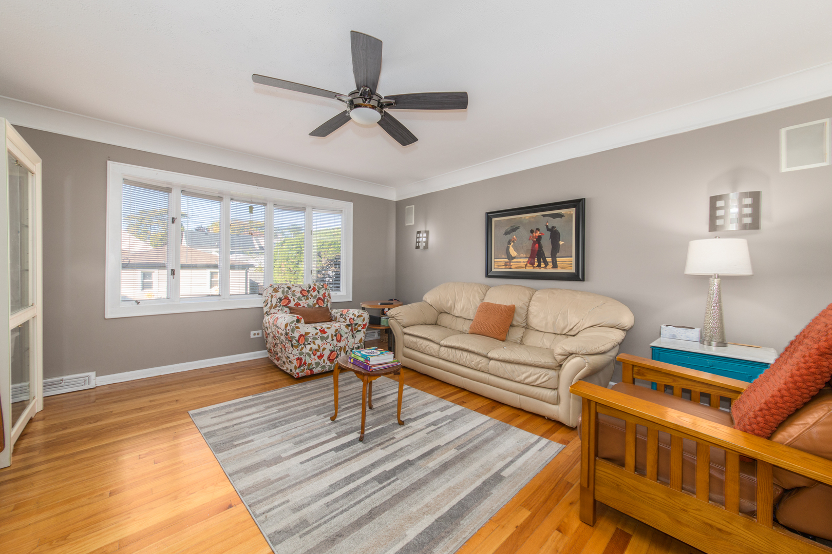 3312 N New England Avenue Property Photo 11