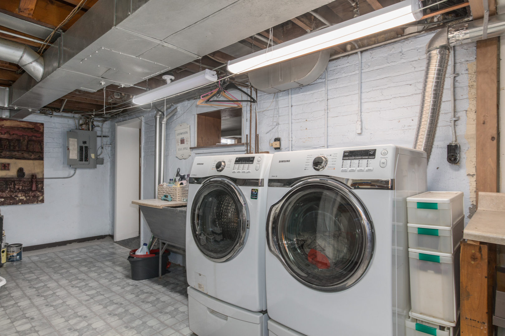 3312 N New England Avenue Property Photo 26