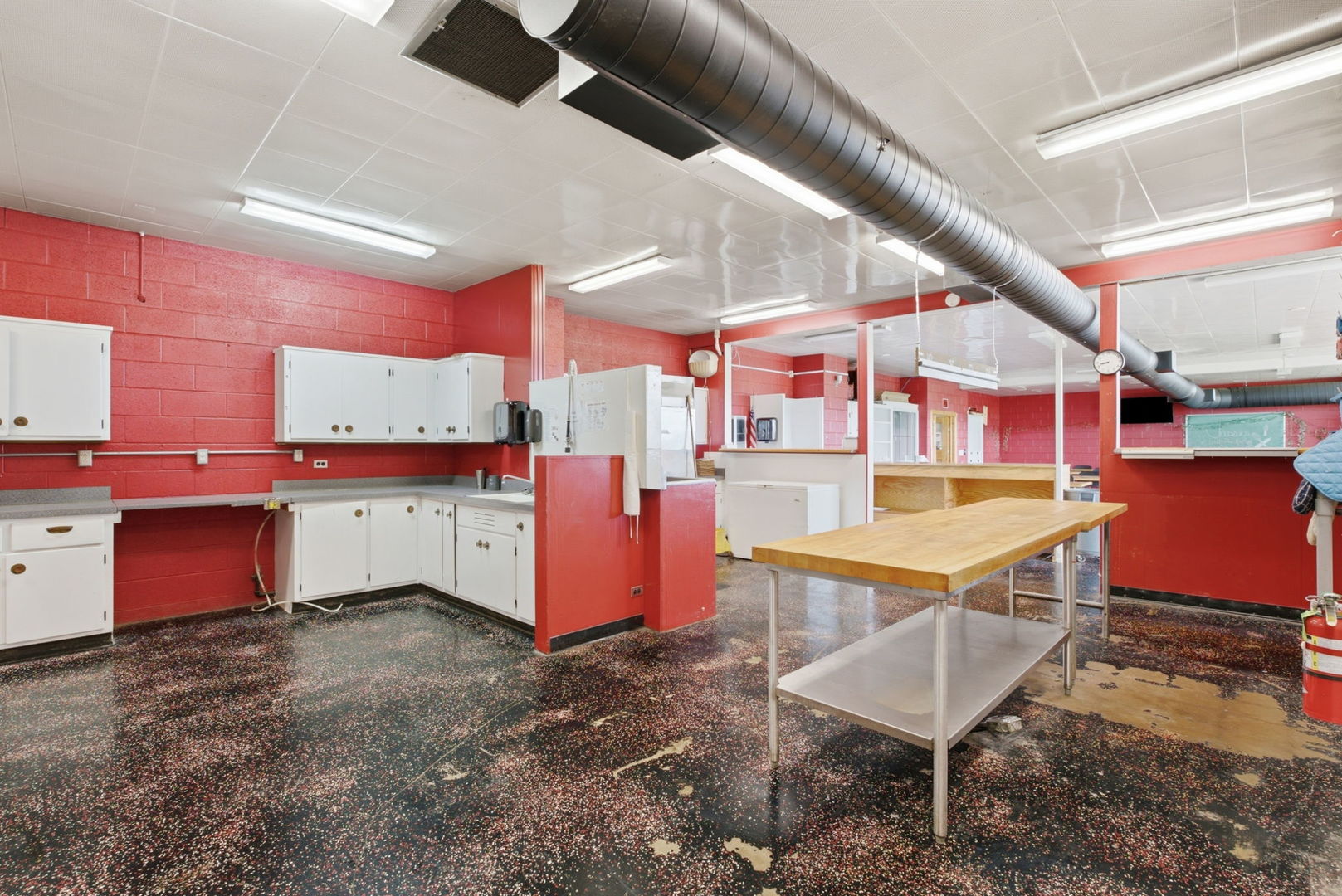 101 N Holloway Street Property Photo 40