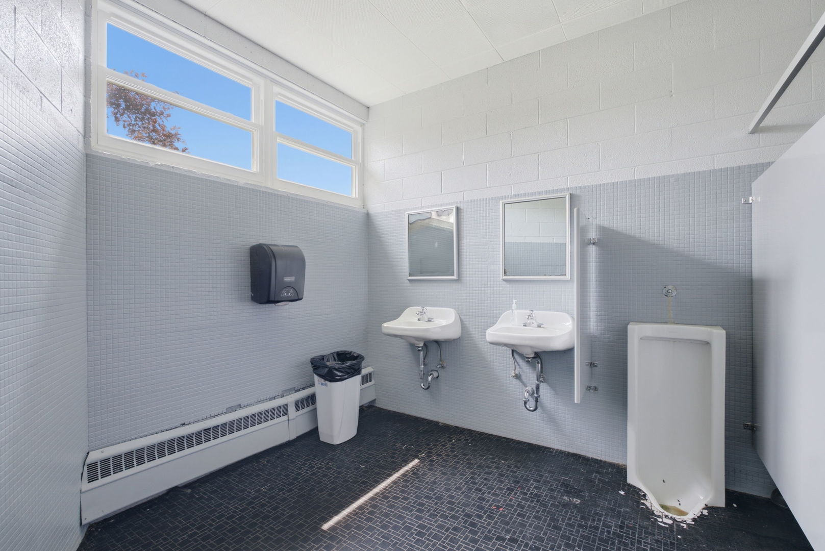 101 N Holloway Street Property Photo 63