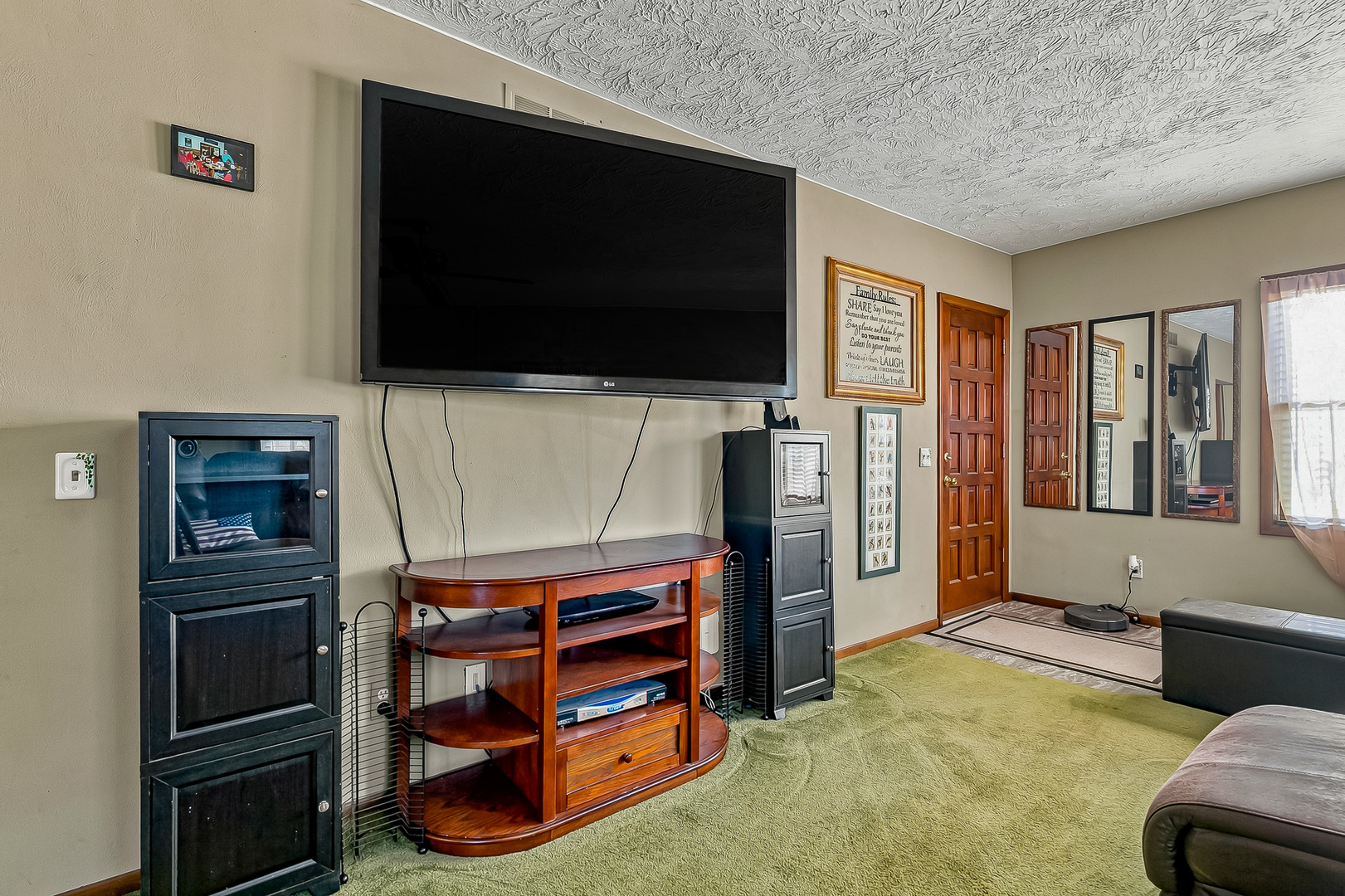 2424 28th Street Property Photo 5