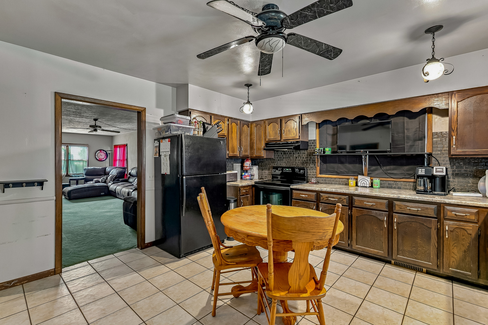 2424 28th Street Property Photo 14