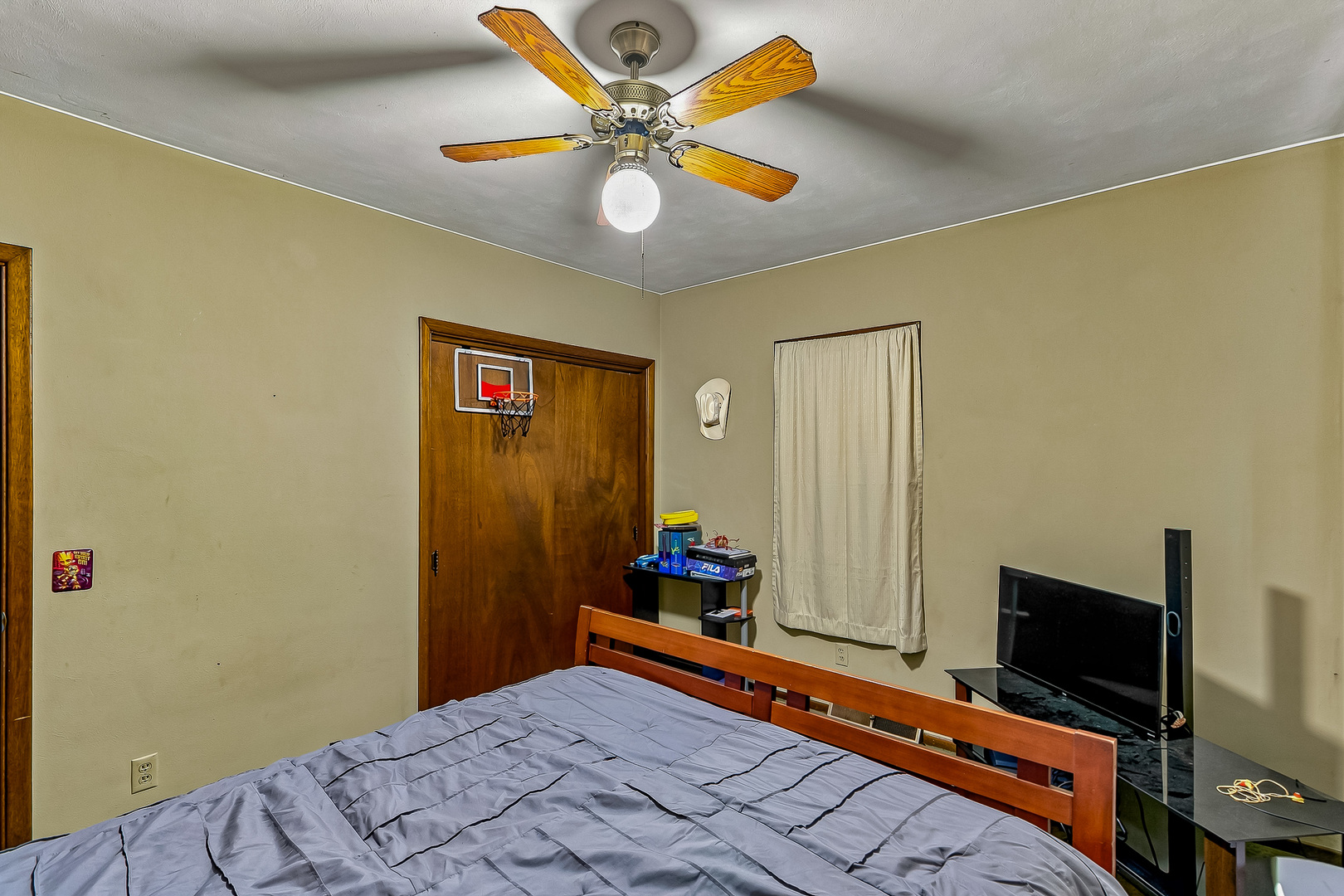2424 28th Street Property Photo 16
