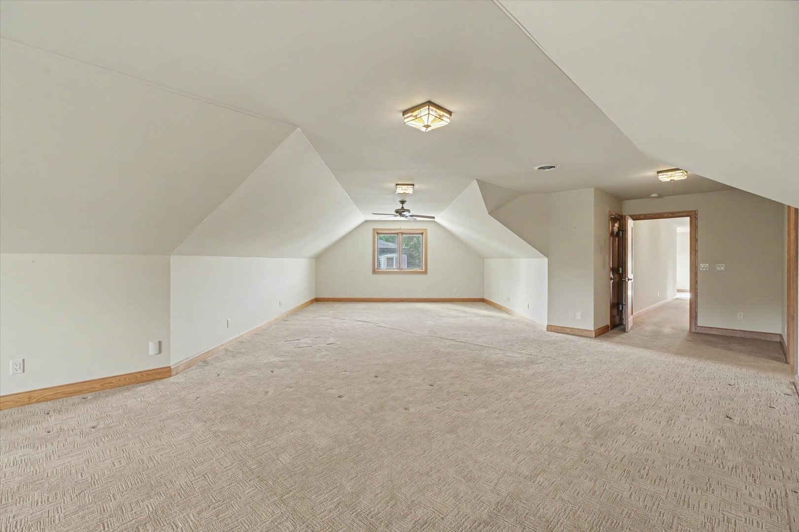 4014 Clubhouse Drive Property Photo 47