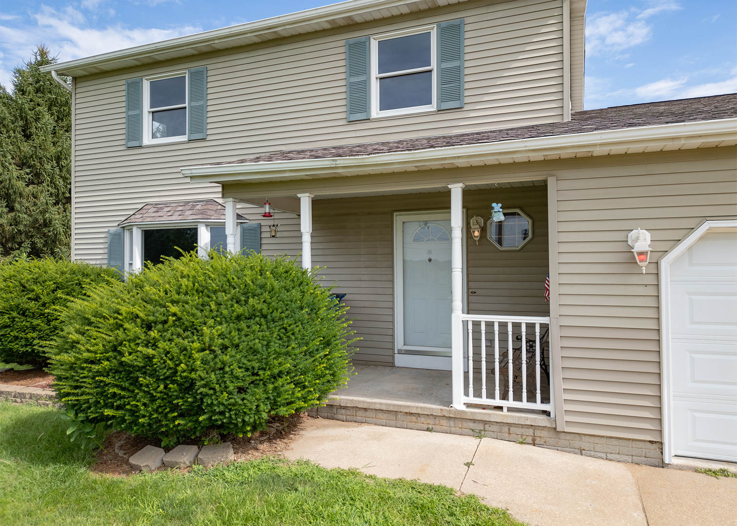 2316 9th Street Property Photo 2