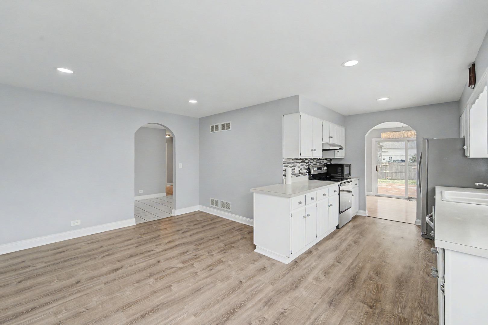 770 Cordial Drive Property Photo 2