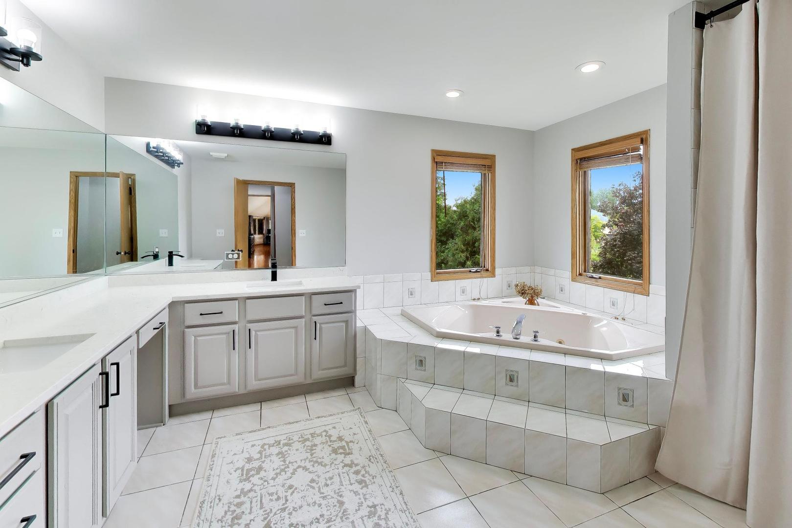 1110 Blue Heron Way Property Photo 27