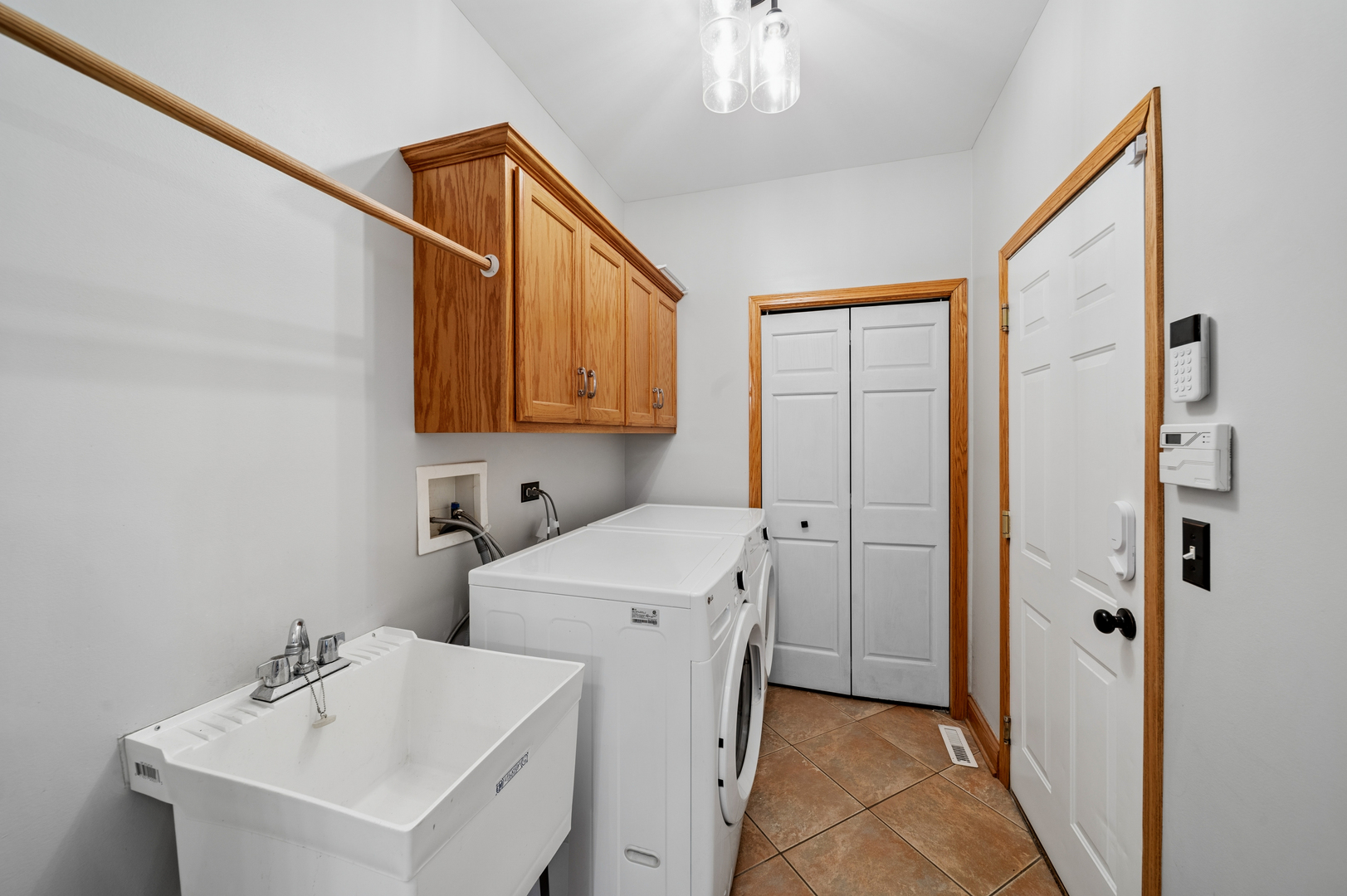 2647 Lupine Circle Property Photo 24