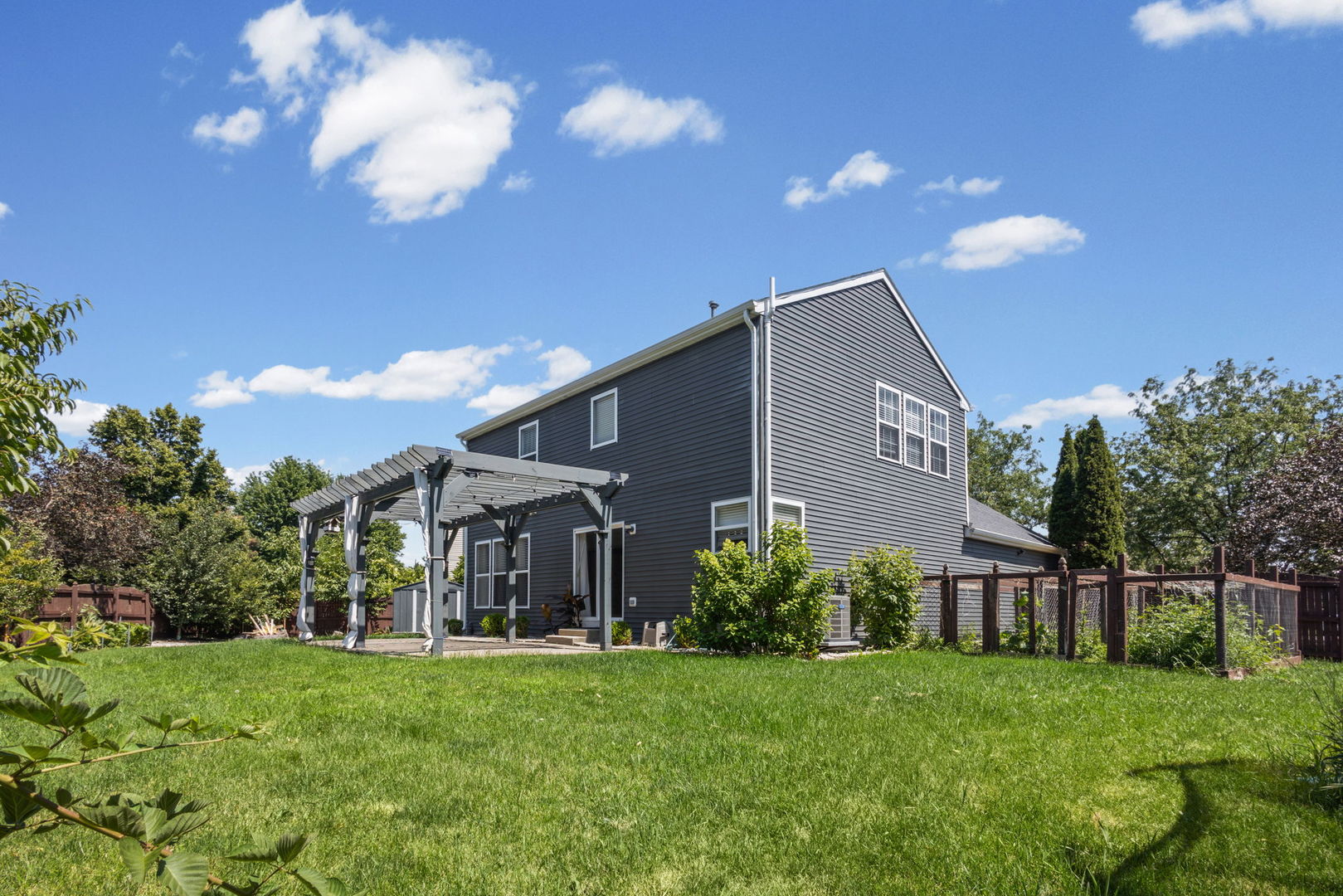 5117 Woodmere Court Property Photo 13