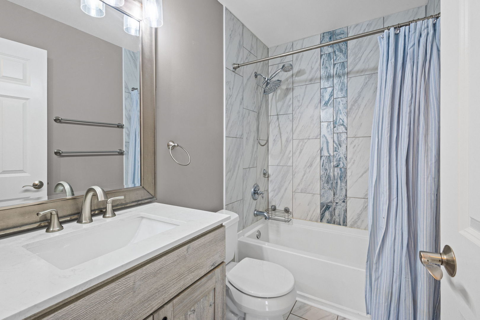 5117 Woodmere Court Property Photo 15