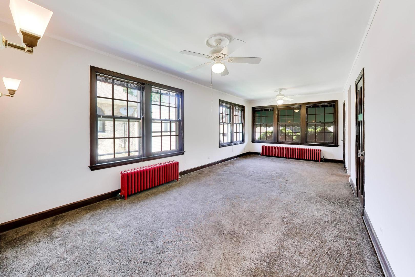 6933 N Oriole Avenue Property Photo 13