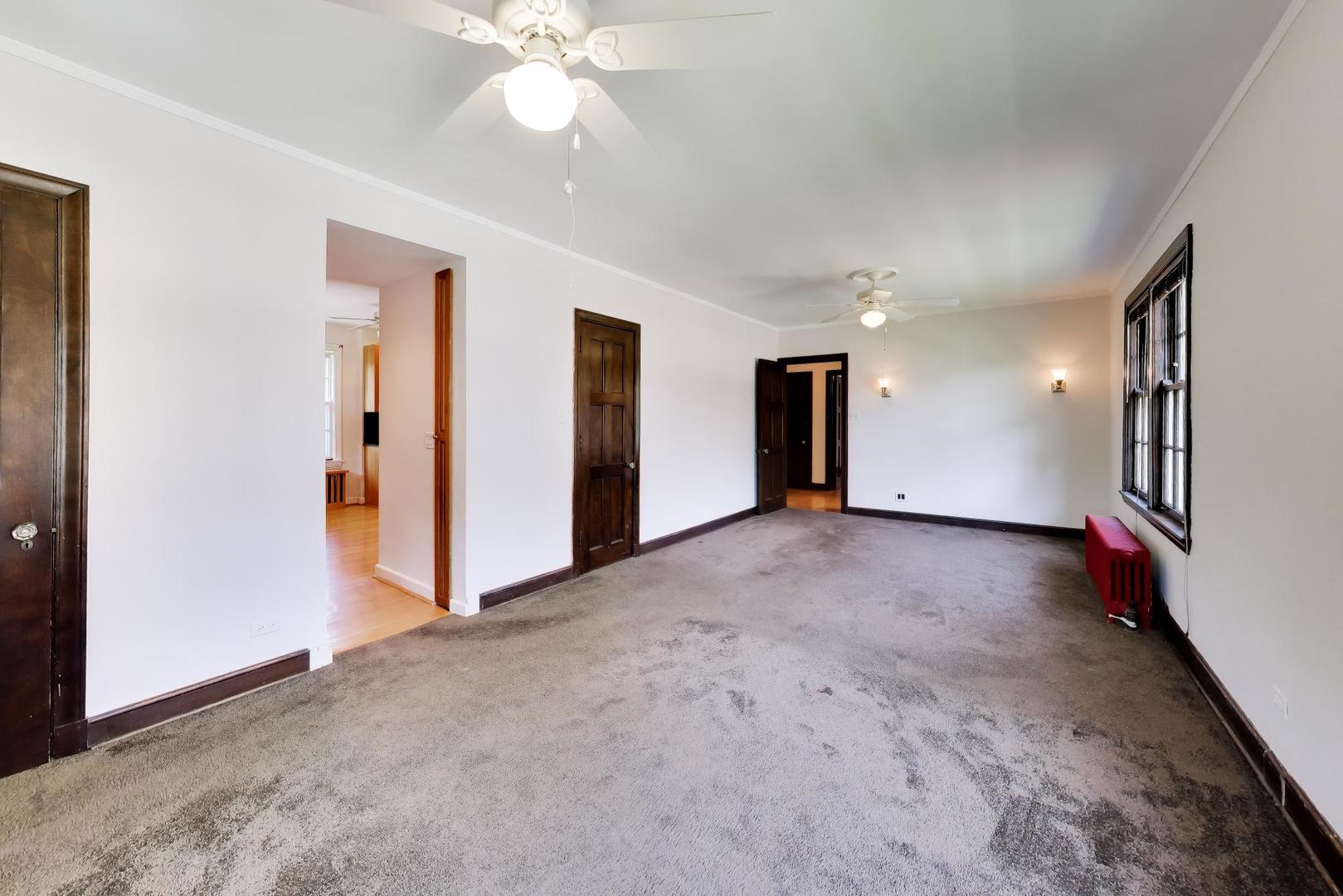 6933 N Oriole Avenue Property Photo 14