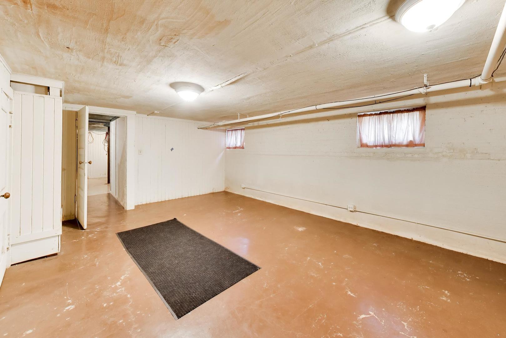 6933 N Oriole Avenue Property Photo 28