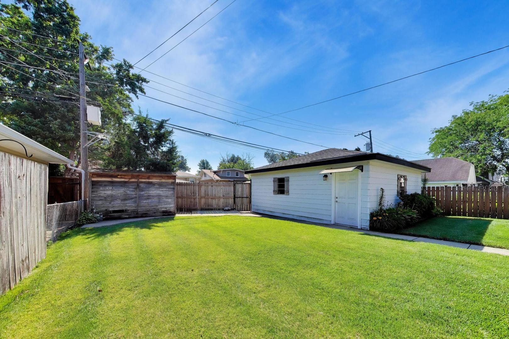 6933 N Oriole Avenue Property Photo 38