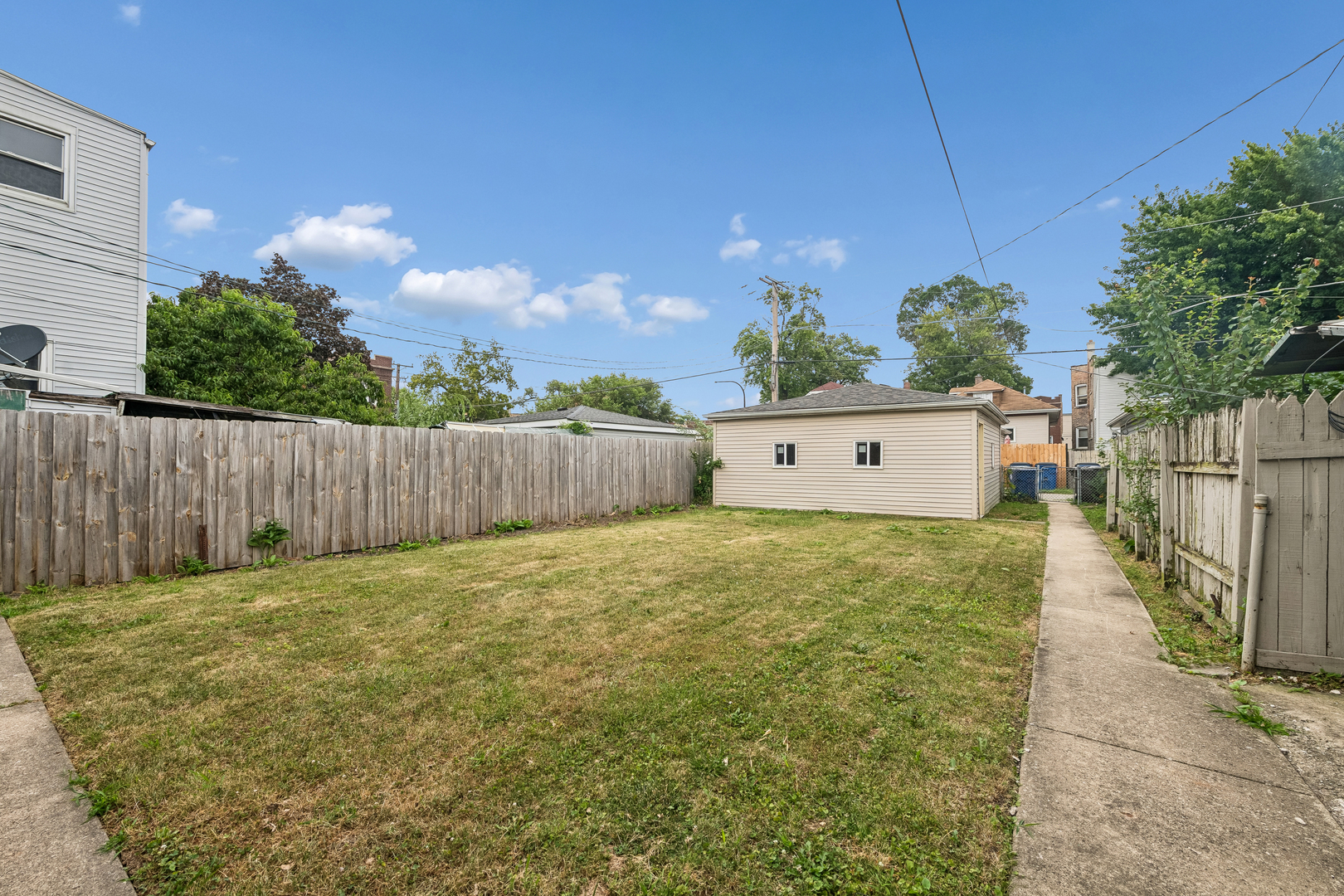 1303 S 59th Avenue Property Photo 16
