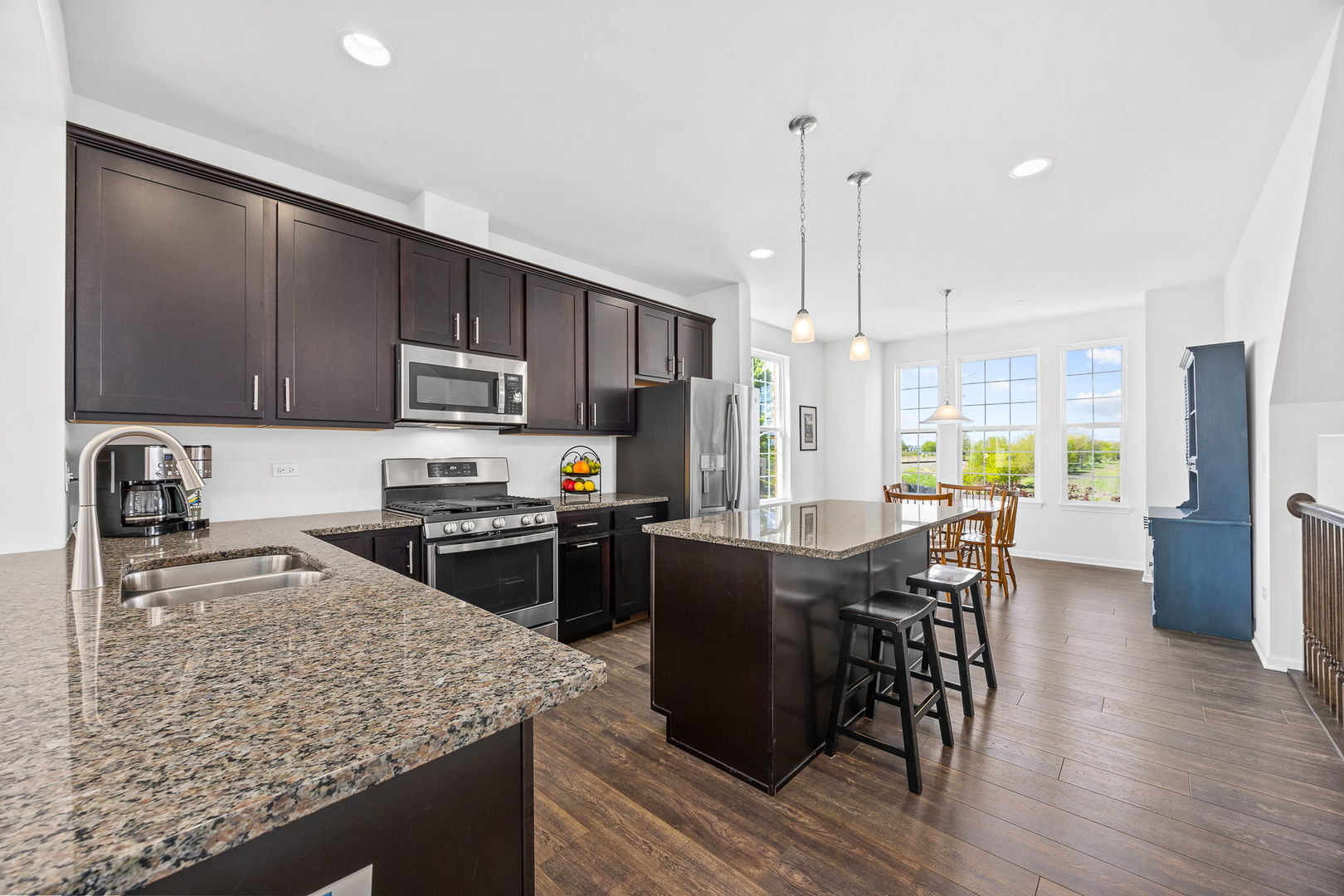 4467 Monroe Court Property Photo 4