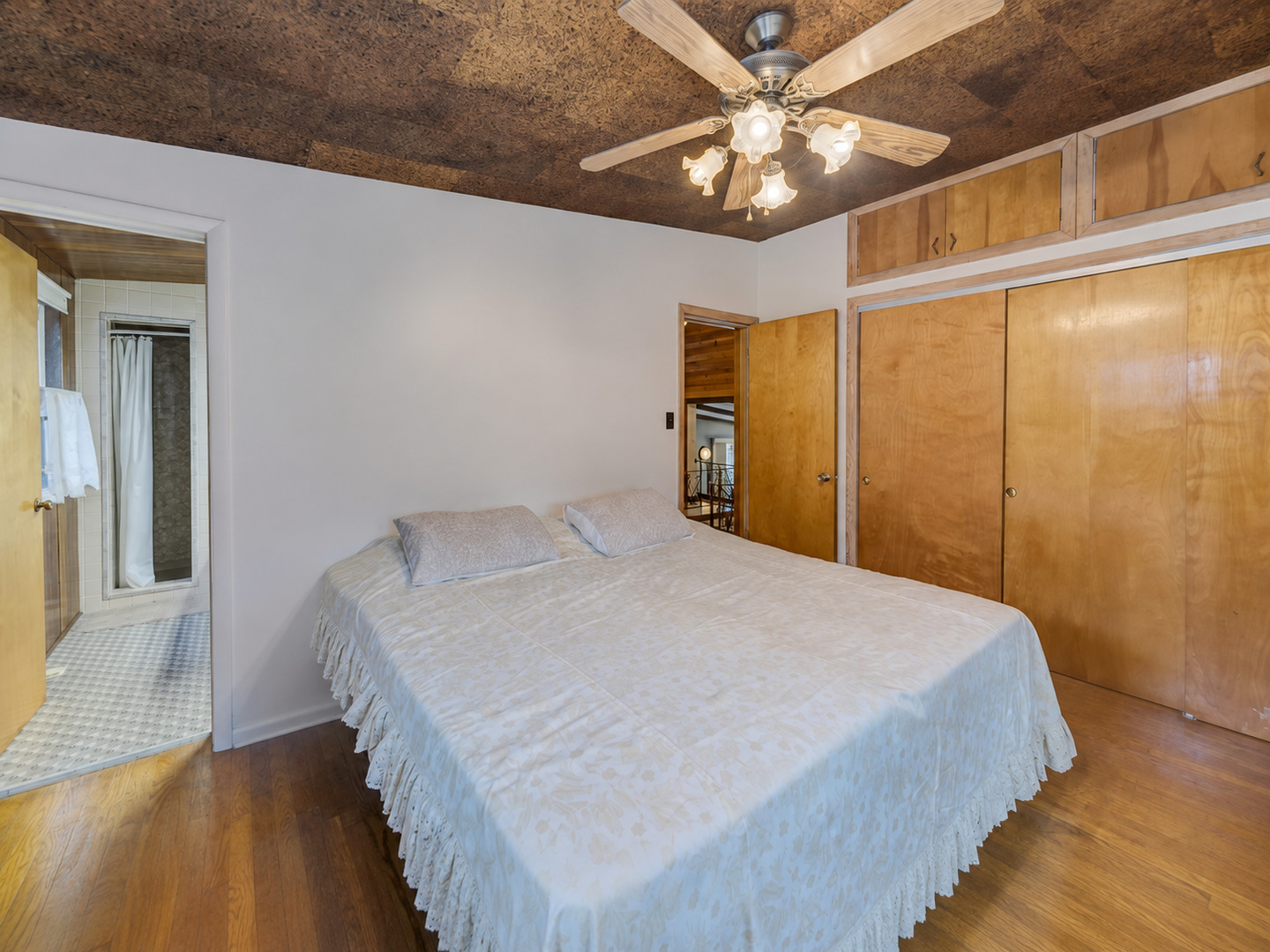 508 S Charleton Street Property Photo 15