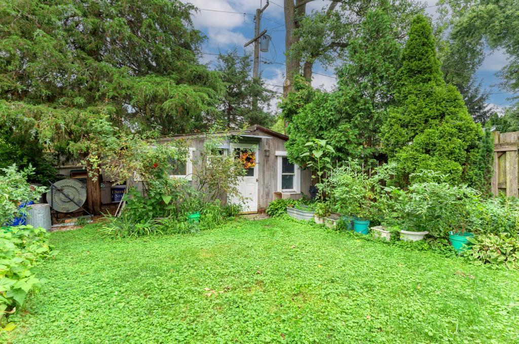 508 S Charleton Street Property Photo 21