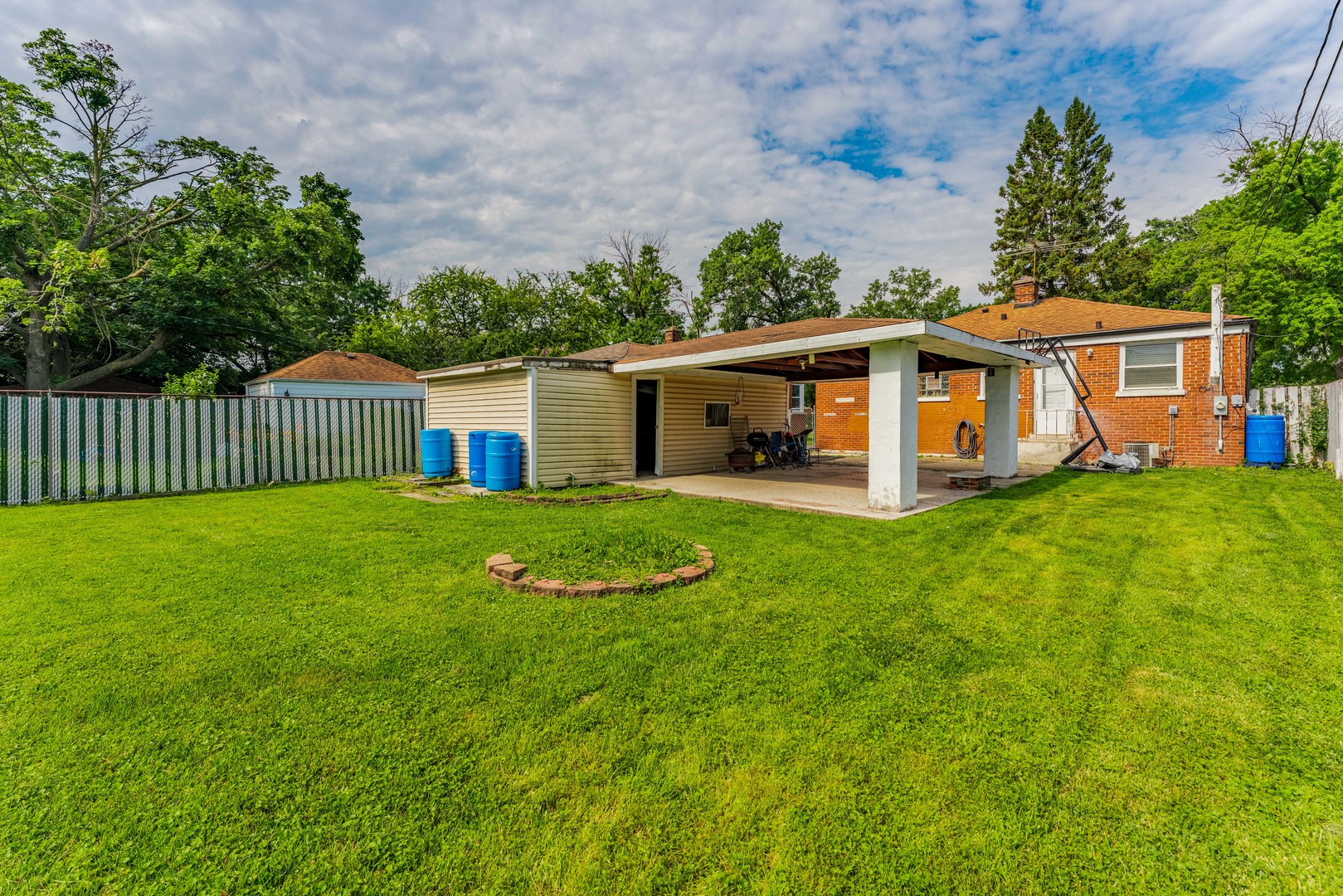 409 Englewood Avenue Property Photo 20