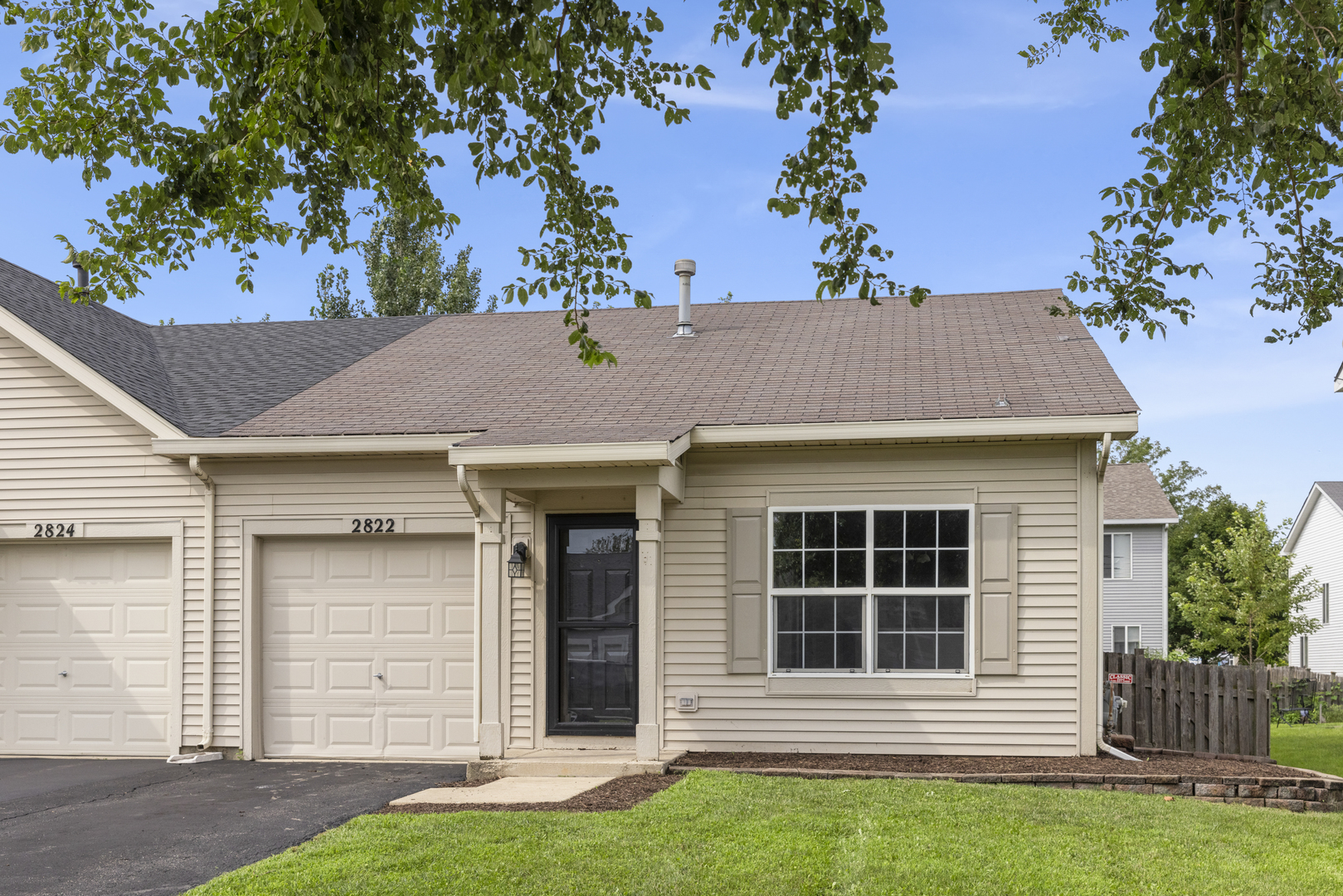 2822 Oakmont Drive Property Photo 1