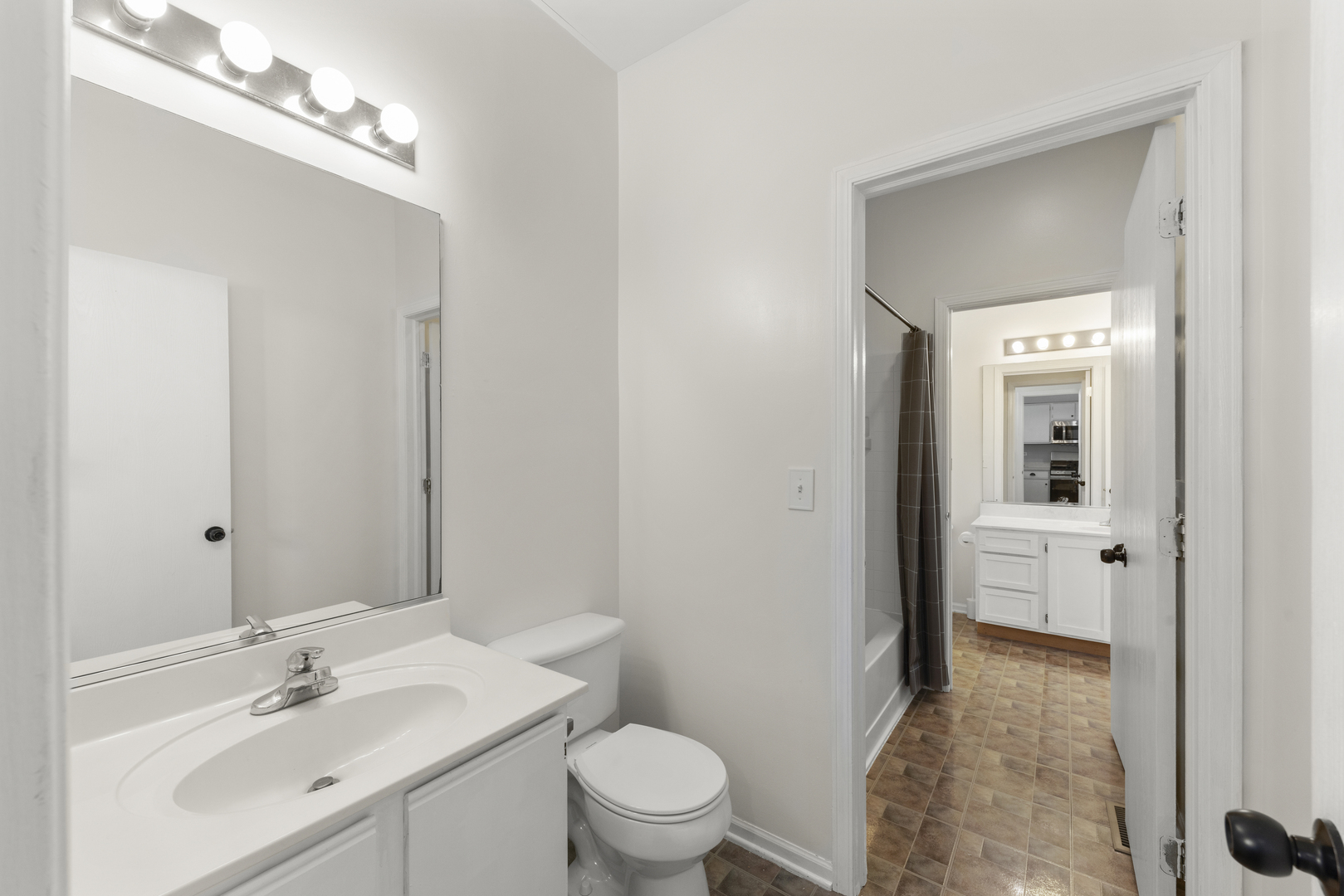 2822 Oakmont Drive Property Photo 12