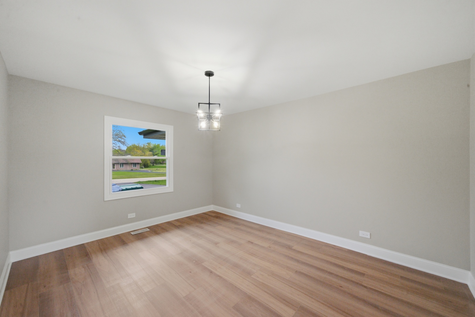 27637 Vista Lane Property Photo 17