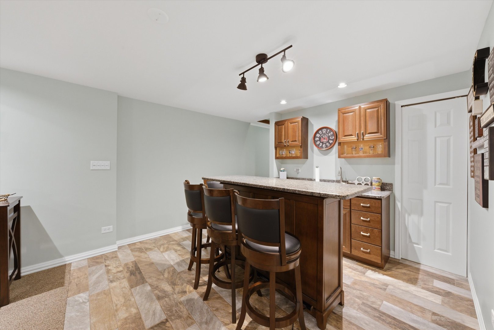 18754 Crystal Creek Drive Property Photo 31